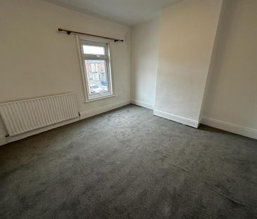2 bedroom house to rent - Photo 1