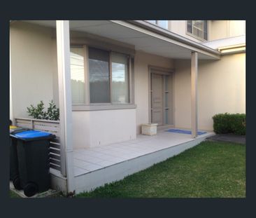 MODERN LOW MAINTENANCE HOME - Photo 1