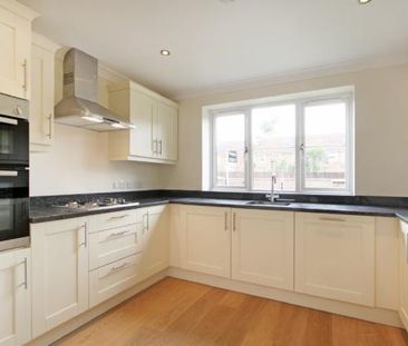 4 bedroom house to rent - Photo 3