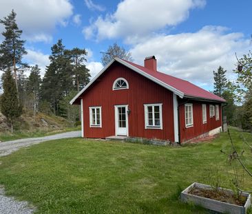 Hakunge Säteri, Brottby - Foto 1