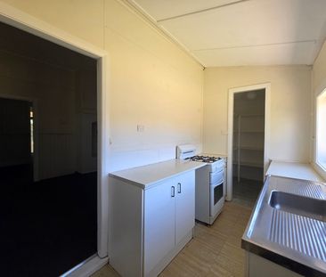 Charming Character Home Minutes from the CBD - Photo 5