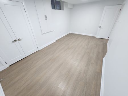 For Lease - 268 Bonnieglen Boulevard, Caledon, Ontario - Photo 5