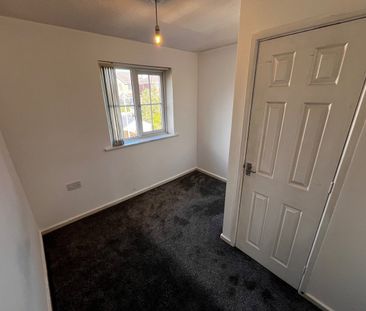2 Bed Maisonette, Bellfield Close, M9 - Photo 6