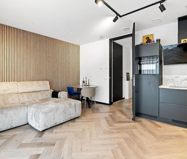 Appartement te huur: Burnhamstraat 143 2132 GZ Hoofddorp - Photo 1