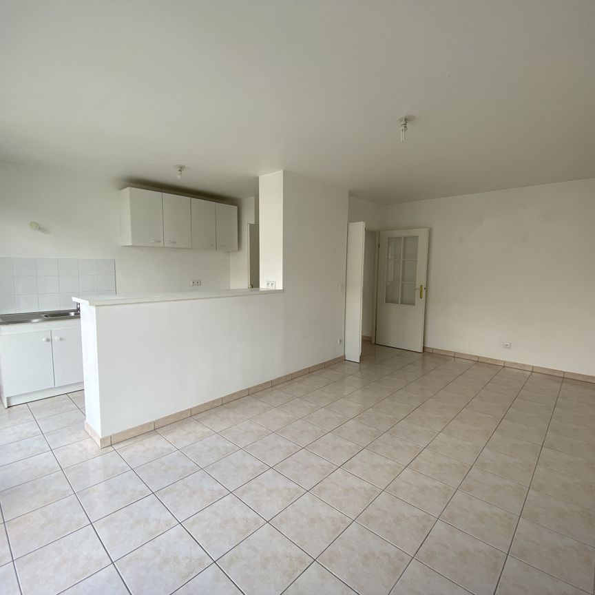 Appartement 2 pièces + parking en sous-sol - Photo 1