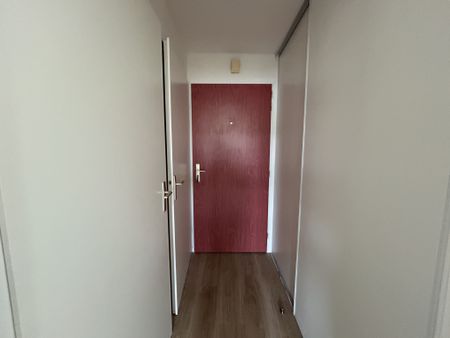 Location Appartement 1 pièce 19m² CAEN 14000 - Photo 5