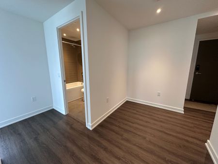 For Lease - 448 Burnhamthorpe Road Unit# 2808, Mississauga, Ontario - Photo 4