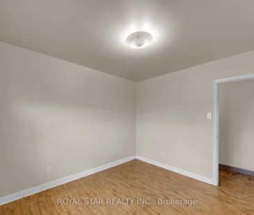 Property For Lease | N8489110 - Photo 2