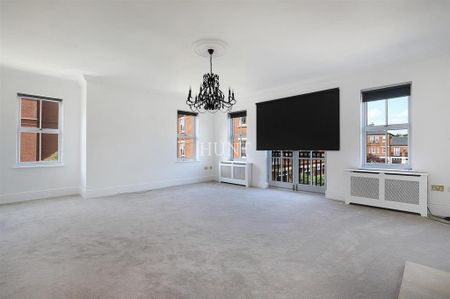 4 bedroom townhouse to rent - Photo 5