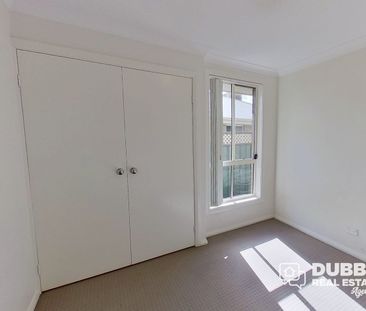 Modern Family Home in Prime Location - Photo 2