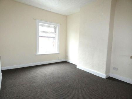 2 bedroom townhouse to rent - Photo 4