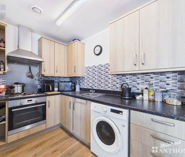 2 bedroom maisonette to rent - Photo 4