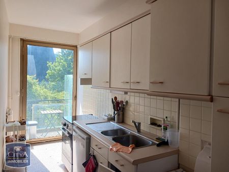 Location Appartement 2 pièces 47m² BLOIS 41000 - Photo 3