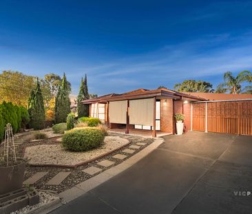 PERFECT FAMILY HOME IN SEABROOK PRIMARY SCHOOL ZONE! - Photo 6