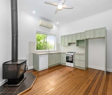 3 Bedroom Home - Photo 3