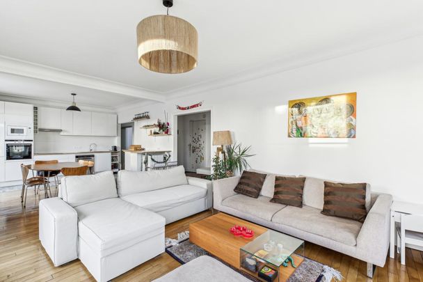 Location Appartement 4 pièces Meublé 109m² PARIS 16ème - Photo 1