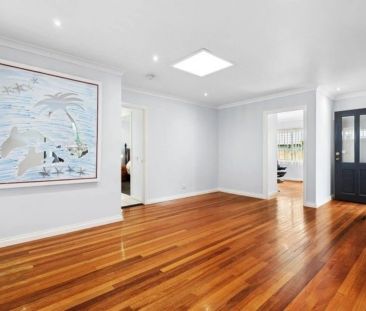 Charming Family Home with Privacy and Comfort - Photo 1