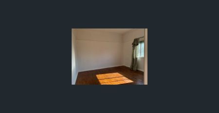 4 Bedrooms and 2 Bathrooms - Photo 4