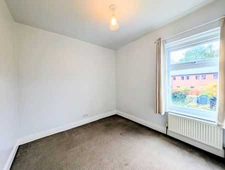 2 bedroom terraced house to rent - Photo 5