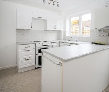 2 bedroom terraced house to rent - Photo 5