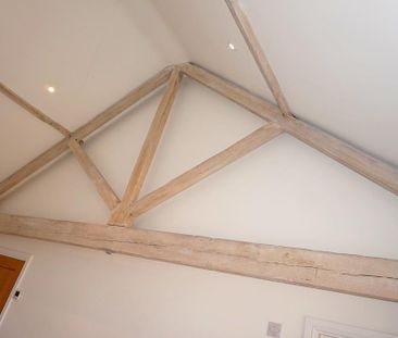 3 bedroom terraced bungalow to rent - Photo 2