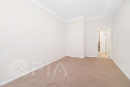 Near New 2 bedroom Apartments - Photo 4