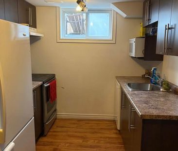 21 Lambert Crescent - Photo 2