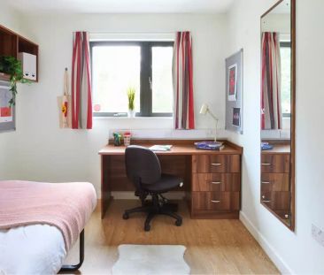 Deluxe Plus Ensuite - Photo 6