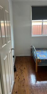 2-bedroom shared unit, Merrett Ave - Photo 3