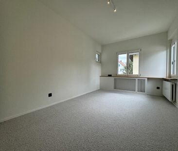 EINZIGARTIGES STADTHAUS IM KREIS 2 - ARCHITEKTUR MIT CHARAKTER - Photo 5