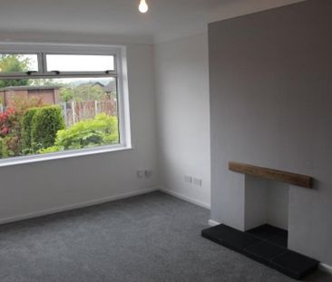 3 bedroom semi-detached house to rent - Photo 2
