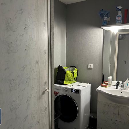 Location Appartement 2 pièces 48m² SALLAUMINES 62430 - Photo 4