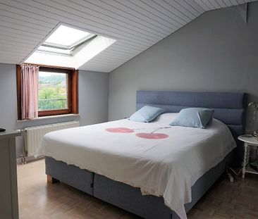 Zeer ruime driegevelwoning in rustige en kindvriendelijke wijk - Photo 1