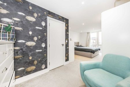 Gaumont Place, Streatham Hill, SW2 - Photo 4