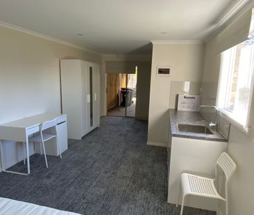 Glen Waverley - Photo 4