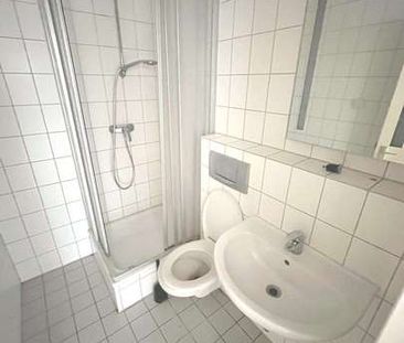 Frisch renoviert! Schöne 1 Zimmerwohnung neben der TU - Photo 1