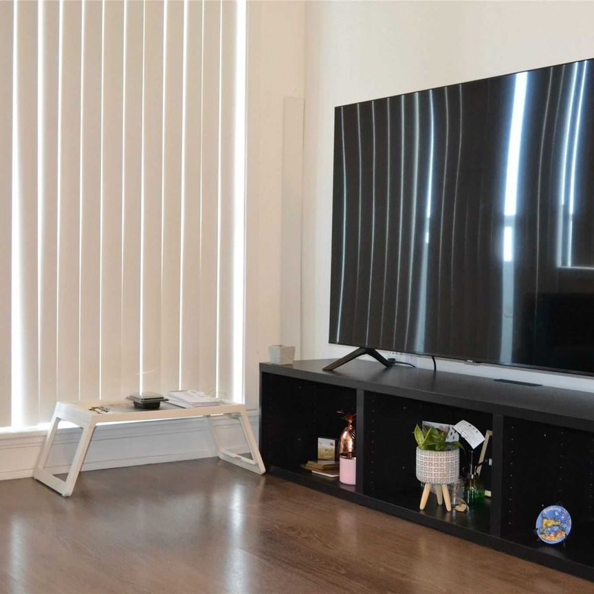 For Lease - 20 Orchid Place Road Unit# 403, Toronto, Ontario - Photo 1
