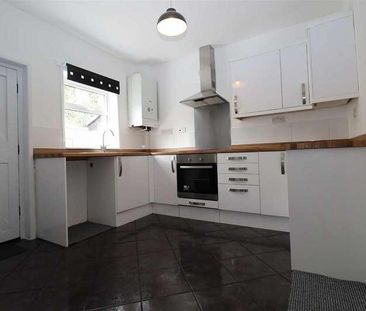 London Road, Macclesfield, SK11 - Photo 4