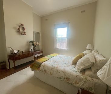 Period home in Moonee Ponds - Photo 4