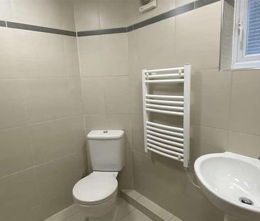 Woodlands Court, Craig Road, Heaton Mersey, Stockport, SK4 - Photo 3