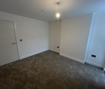 3 bedroom apartment to rent - Photo 3