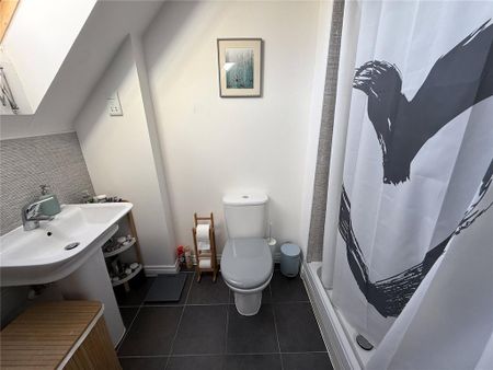 3 bedroom terraced house to rent - Photo 4