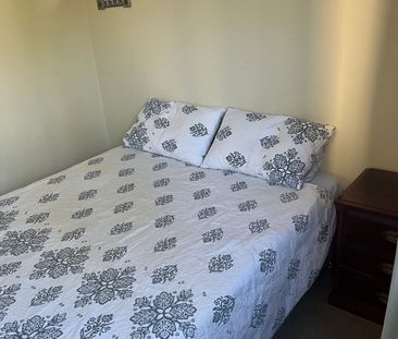 Swanbourne - Photo 2