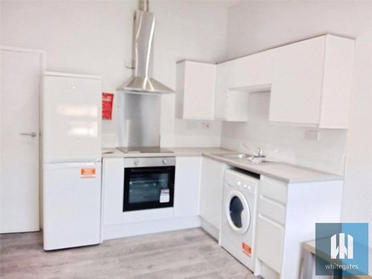 1 bedroom penthouse to rent - Photo 1