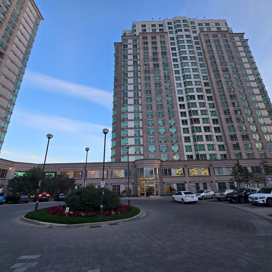 For Lease - 1 Lee Centre Drive Unit# 2206, Toronto, Ontario - Photo 1