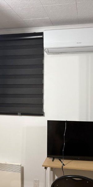 Chambre avec AC à louer Pointe-aux-Trembles - Photo 1