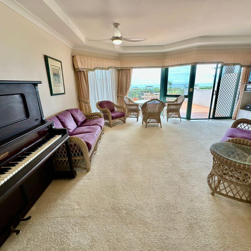 WAKE UP AND SMELL THE SURF! - Photo 1