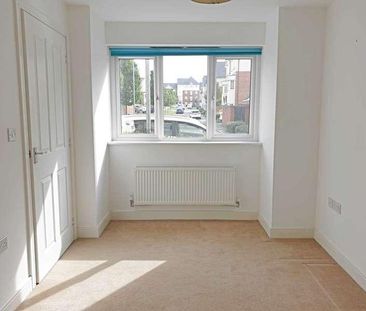 Fan Avenue, Colchester, CO4 - Photo 3