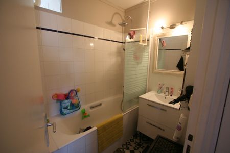 Appartement à louer - REIMS- Secteur Luton - Photo 3