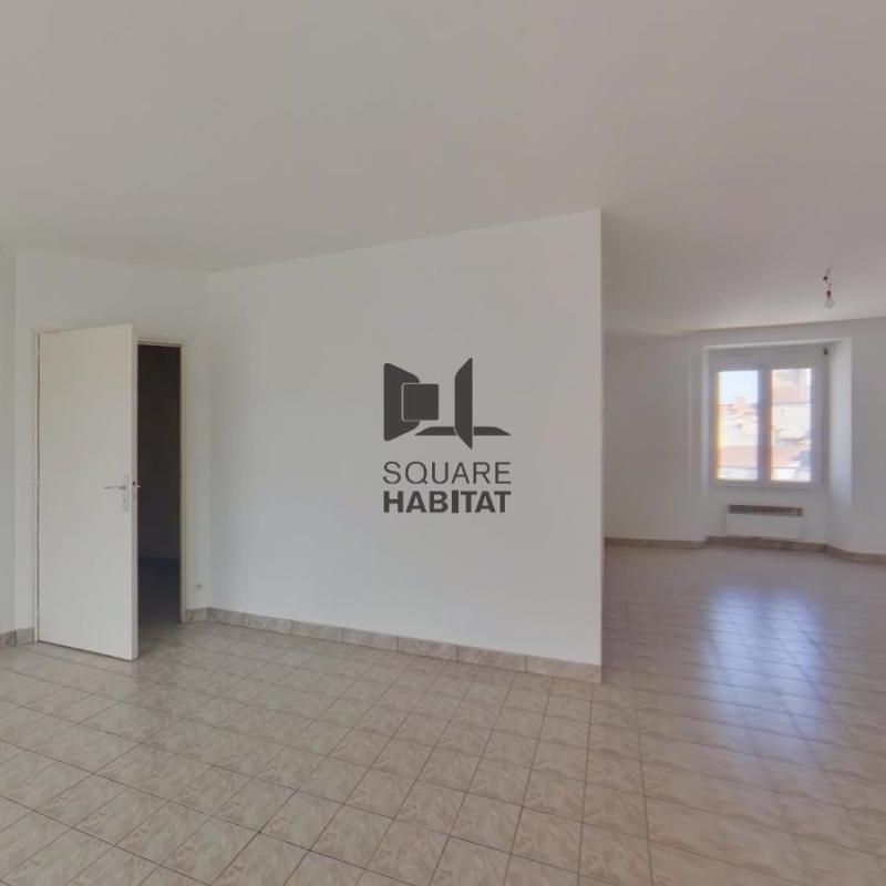Location Appartement 3 pièces 89m² MONTMORILLON 86500 - Photo 1